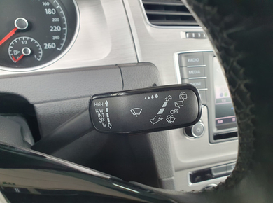 Volkswagen GOLF Variant 1.0 TSI Connected Series PDC/TREKH./AIRCO/CRUISE/LMV