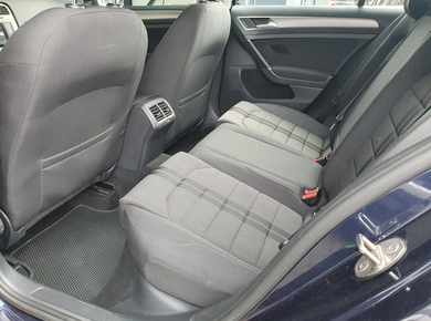 Volkswagen GOLF Variant 1.0 TSI Connected Series PDC/TREKH./AIRCO/CRUISE/LMV