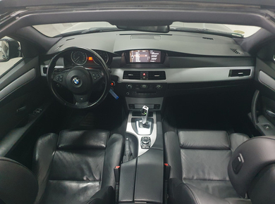 BMW 5 Serie Touring 525xi Business Line Edition II M-PAKKET/PANO/NAVI/TRHAAK/CLIMA/LMV