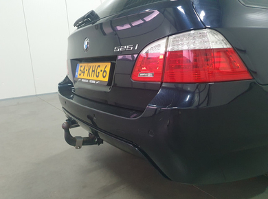 BMW 5 Serie Touring 525xi Business Line Edition II M-PAKKET/PANO/NAVI/TRHAAK/CLIMA/LMV