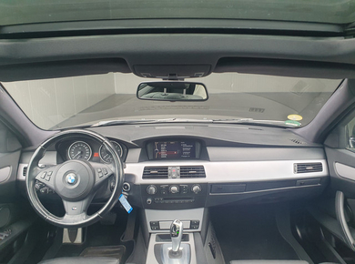 BMW 5 Serie Touring 525xi Business Line Edition II M-PAKKET/PANO/NAVI/TRHAAK/CLIMA/LMV