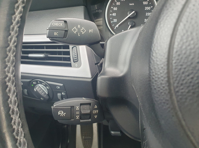 BMW 5 Serie Touring 525xi Business Line Edition II M-PAKKET/PANO/NAVI/TRHAAK/CLIMA/LMV