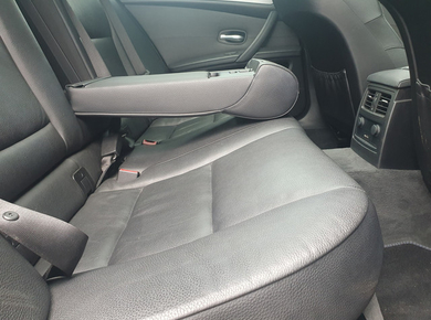 BMW 5 Serie Touring 525xi Business Line Edition II M-PAKKET/PANO/NAVI/TRHAAK/CLIMA/LMV