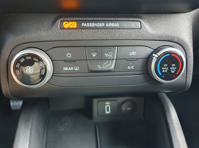 Ford FOCUS Wagon 1.0 EcoBoost Trend Edition Business NAVI/LED/CRUISE/AIRCO/LMV