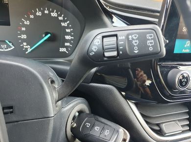 Ford Fiesta 1.0 EcoBoost Titanium PDC/NAVI/CARPLAY/CLIMA/STOELVERW