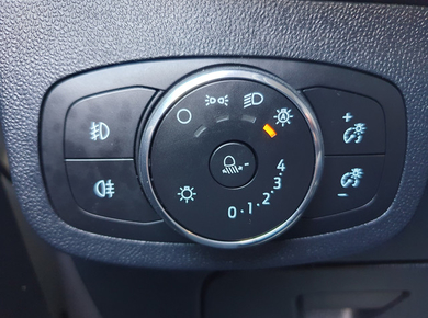 Ford Fiesta 1.0 EcoBoost Titanium PDC/NAVI/CARPLAY/CLIMA/STOELVERW