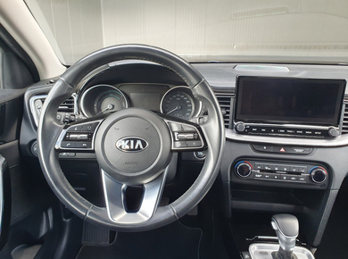 Kia Ceed Sportswagon 1.6 GDI PHEV DynamicLine PDC/CAMERA/CARPLAY/NAVI/CRUISE/AIRCO/LMV