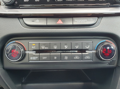 Kia Ceed Sportswagon 1.6 GDI PHEV DynamicLine PDC/CAMERA/CARPLAY/NAVI/CRUISE/AIRCO/LMV