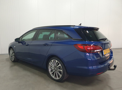 Opel Astra Sports Tourer 1.2 Ultimate PDC/TREKH./CARPLAY/NAVI/HALF-LEDER/CRUISE/AIRCO