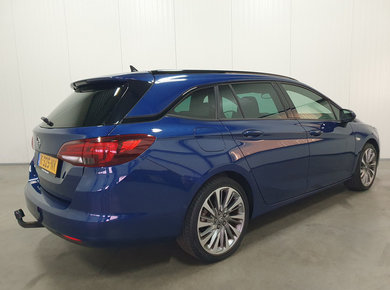 Opel Astra Sports Tourer 1.2 Ultimate PDC/TREKH./CARPLAY/NAVI/HALF-LEDER/CRUISE/AIRCO