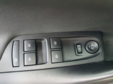 Opel Astra Sports Tourer 1.2 Ultimate PDC/TREKH./CARPLAY/NAVI/HALF-LEDER/CRUISE/AIRCO