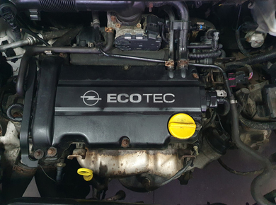 Opel Corsa 1.4-16V Edition AIRCO/CRUISE/H.LEDER/LMV