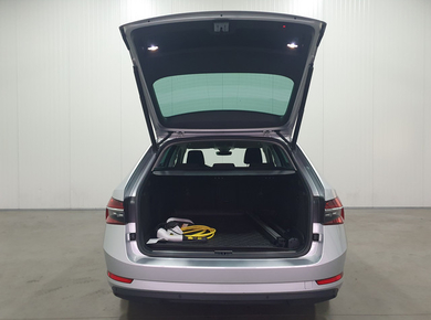 Škoda Superb Combi 1.4 TSI iV Business Edition Plus NAVI/CAMERA/LED/STOELVERW