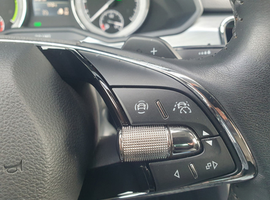 Škoda Superb Combi 1.4 TSI iV Business Edition Plus NAVI/CAMERA/LED/STOELVERW
