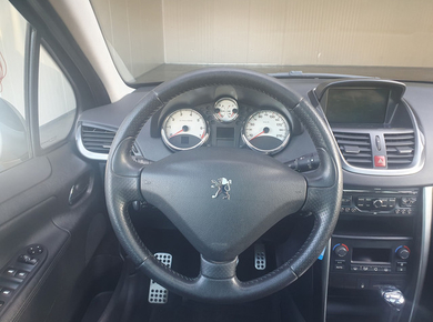 Peugeot 207 SW 1.6 VTi XS PANO/NAVI/CLIMA/TRHAAK
