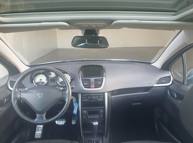 Peugeot 207 SW 1.6 VTi XS PANO/NAVI/CLIMA/TRHAAK