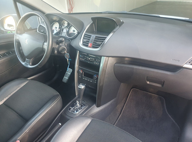 Peugeot 207 SW 1.6 VTi XS PANO/NAVI/CLIMA/TRHAAK