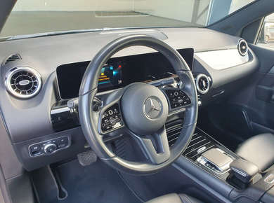 Mercedes-Benz B-Klasse 180 Advantage NAVI/CRUISE/AIRCO/LMV/PDC
