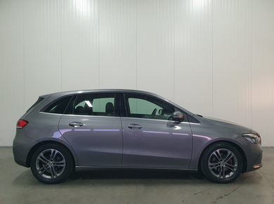 Mercedes-Benz B-Klasse 180 Advantage NAVI/CRUISE/AIRCO/LMV/PDC