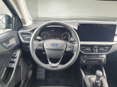 Ford Focus 1.0 EcoBoost Hybrid Titanium X NAVI/PDC/LED/CRUISE/CARPLAY
