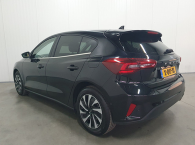 Ford Focus 1.0 EcoBoost Hybrid Titanium X NAVI/PDC/LED/CRUISE/CARPLAY