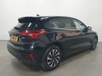 Ford Focus 1.0 EcoBoost Hybrid Titanium X NAVI/PDC/LED/CRUISE/CARPLAY