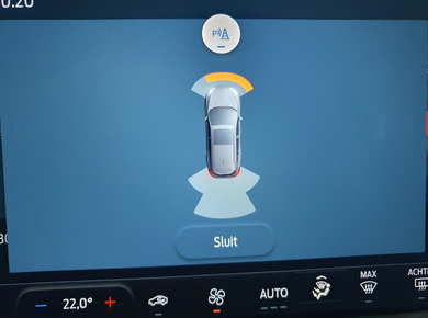 Ford Focus 1.0 EcoBoost Hybrid Titanium X NAVI/PDC/LED/CRUISE/CARPLAY