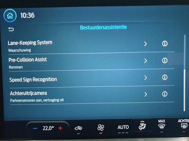 Ford Focus 1.0 EcoBoost Hybrid Titanium X NAVI/PDC/LED/CRUISE/CARPLAY