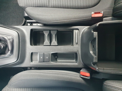 Ford Focus 1.0 EcoBoost Hybrid Titanium X NAVI/PDC/LED/CRUISE/CARPLAY