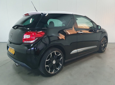 Citroën DS3 1.2 VTi So Chic CRUISE/CLIMA/LMV