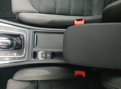 Volkswagen GOLF Variant 1.6 TDI Comfortline NAVI/CRUISE/LED/AIRCO/LMV