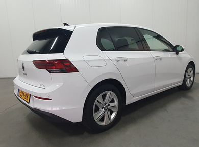 Volkswagen Golf 1.0 eTSI Life Business NAVI/DIG.COCKPIT/LED/CLIMA/LMV