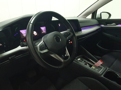 Volkswagen Golf 1.0 eTSI Life Business NAVI/DIG.COCKPIT/LED/CLIMA/LMV