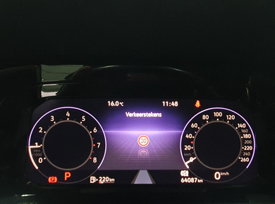 Volkswagen Golf 1.0 eTSI Life Business NAVI/DIG.COCKPIT/LED/CLIMA/LMV