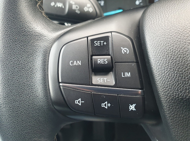 Ford Fiesta 1.0 EcoBoost Titanium NAVI/PDC/CRUISE/CLIMA/LMV