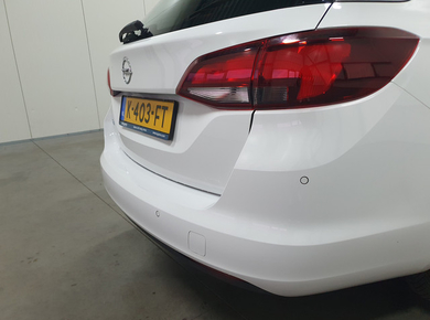 Opel Astra Sports Tourer 1.2 Elegance NAVI/PDC/CRUISE/CLIMA/LMV