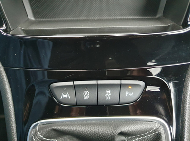 Opel Astra Sports Tourer 1.2 Elegance NAVI/PDC/CRUISE/CLIMA/LMV