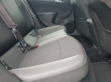 Opel Astra Sports Tourer 1.2 Elegance NAVI/PDC/CRUISE/CLIMA/LMV