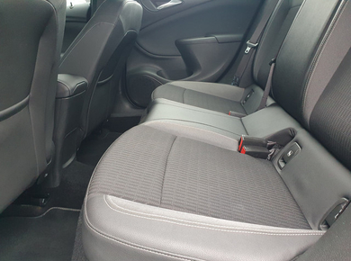 Opel Astra Sports Tourer 1.2 Elegance NAVI/PDC/CRUISE/CLIMA/LMV