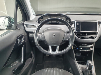 Peugeot 208 1.2 PureTech Blue Lease Allure NAVI/CARPLAY/CLIMA/LMV