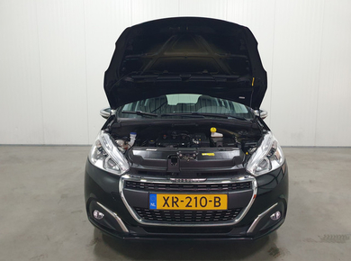 Peugeot 208 1.2 PureTech Blue Lease Allure NAVI/CARPLAY/CLIMA/LMV