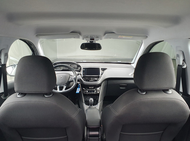 Peugeot 208 1.2 PureTech Blue Lease Allure NAVI/CARPLAY/CLIMA/LMV