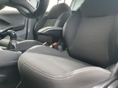 Peugeot 208 1.2 PureTech Blue Lion NAVI/PDC/CRUISE/TRHAAK/AIRCO