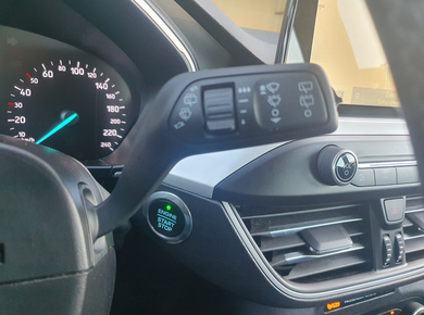 Ford Focus 1.0 EcoBoost Titanium Business NAVI/CARPLAY/PDC/CRUISE/CLIMA