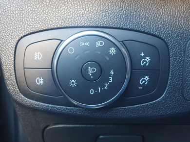 Ford Focus 1.0 EcoBoost Titanium Business NAVI/CARPLAY/PDC/CRUISE/CLIMA