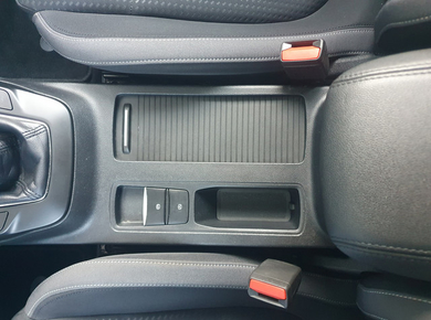 Ford Focus 1.0 EcoBoost Titanium Business NAVI/CARPLAY/PDC/CRUISE/CLIMA