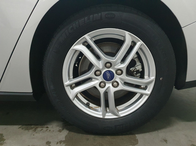 Ford FOCUS Wagon 1.0 EcoBoost Hybrid Trend Edition Business NAVI/CARPLAY/LED/CRUISE/LMV