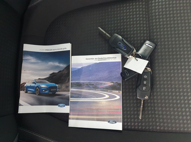 Ford FOCUS Wagon 1.0 EcoBoost Hybrid Trend Edition Business NAVI/CARPLAY/LED/CRUISE/LMV