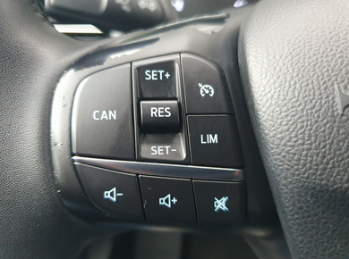 Ford FOCUS Wagon 1.0 EcoBoost Hybrid Trend Edition Business NAVI/CARPLAY/LED/CRUISE/LMV