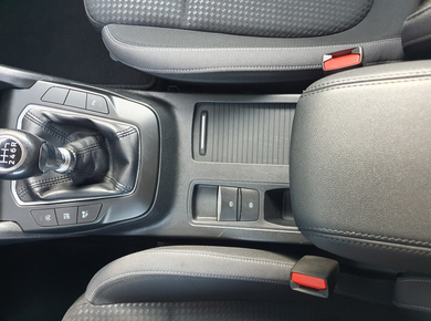 Ford FOCUS Wagon 1.0 EcoBoost Trend Edition Business NAVI/PDC/CRUISE/AIRCO/LED